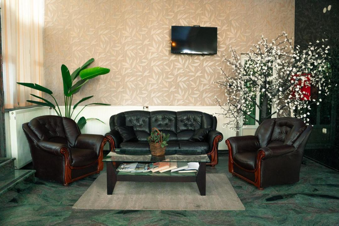 Hotel Zeleni Vir Nisz Zewnętrze zdjęcie