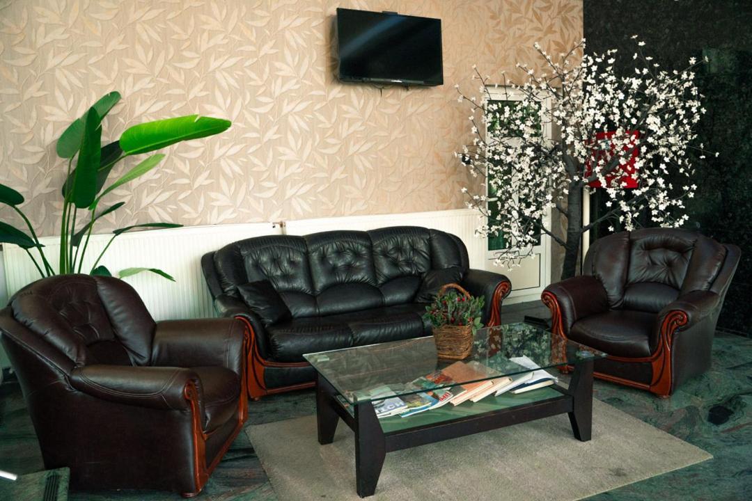 Hotel Zeleni Vir Nisz Zewnętrze zdjęcie