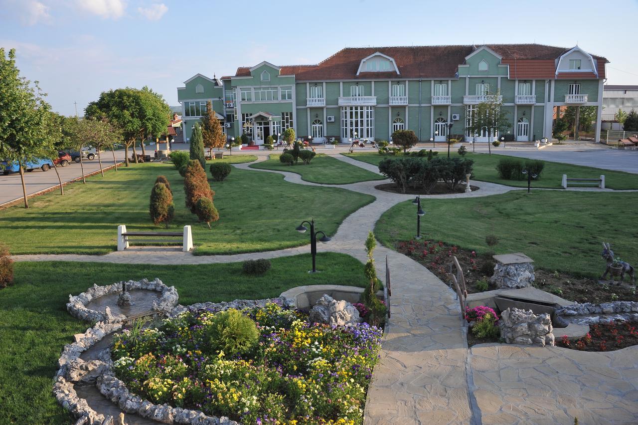 Hotel Zeleni Vir Nisz Zewnętrze zdjęcie